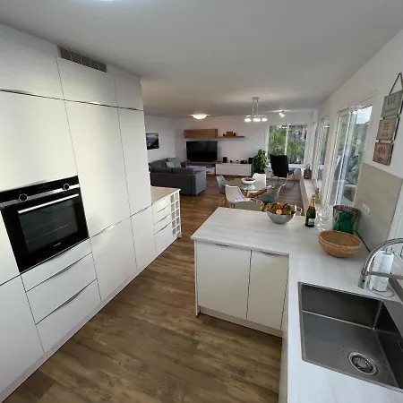 Apartment Primera *